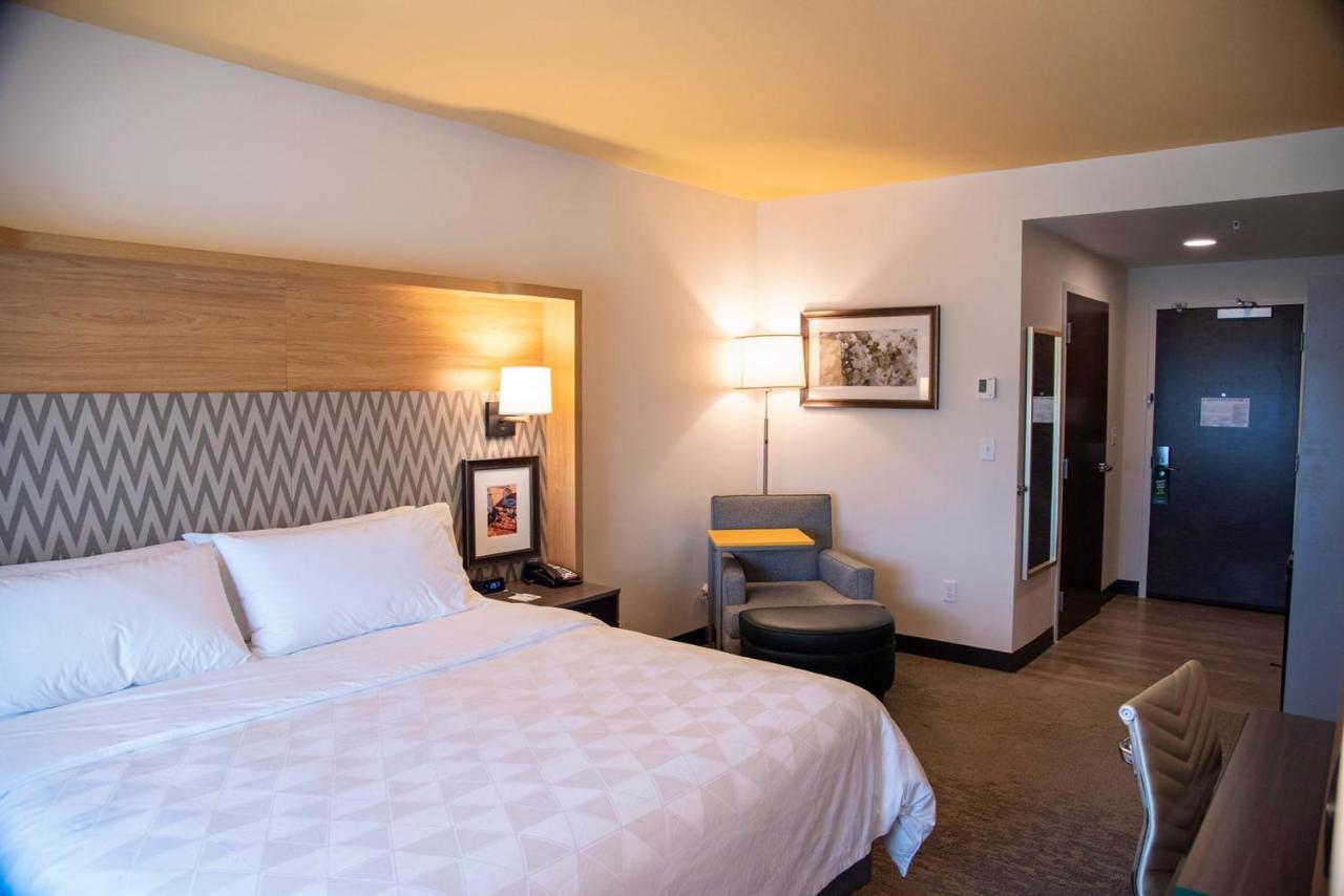 Holiday Inn & Suites - Savannah Airport - Pooler By Ihg Eksteriør billede
